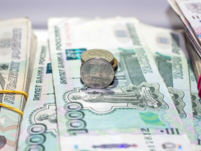 Танцуют все: будут ли гражданам России платить просто так?