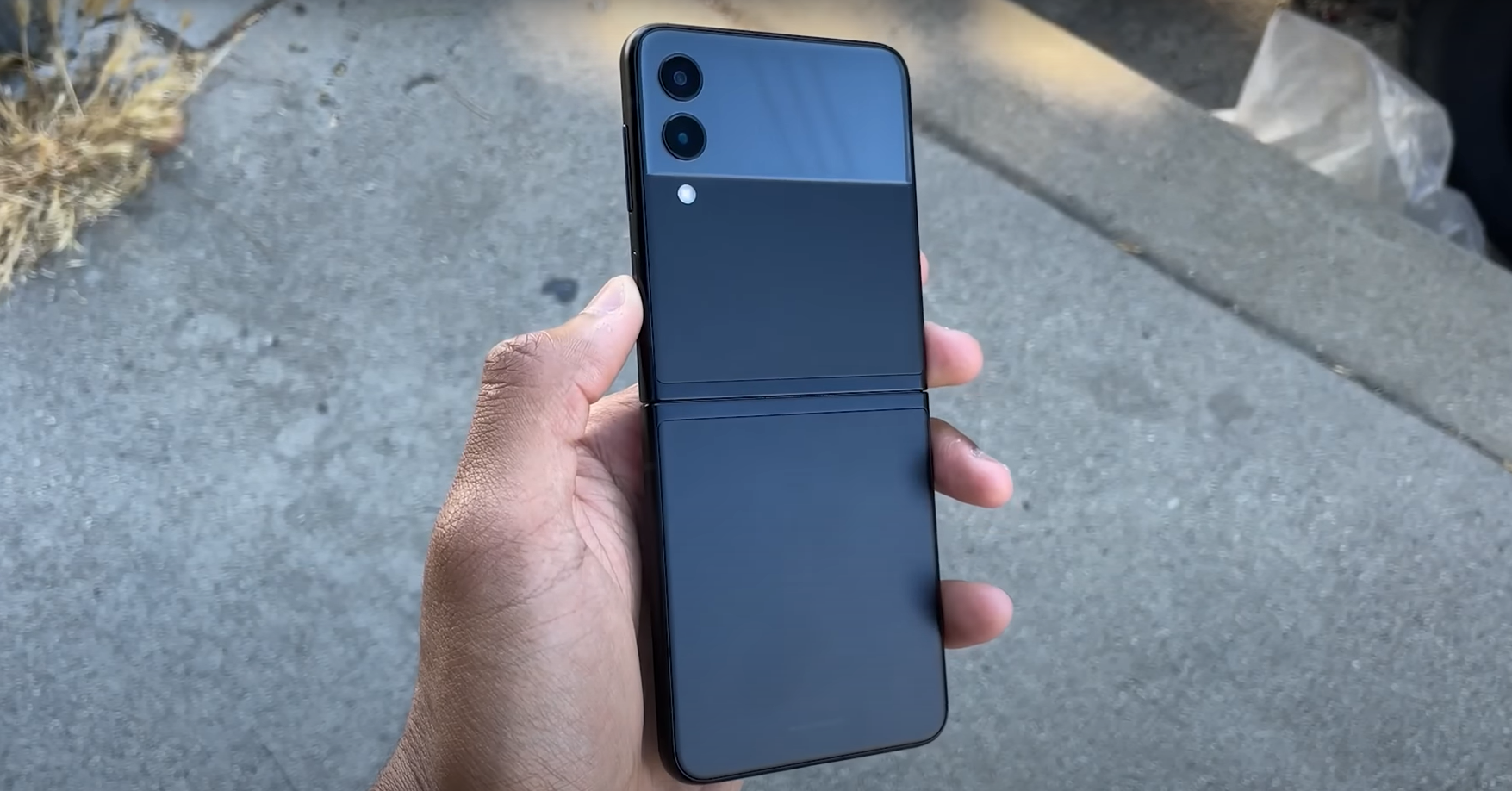 Складной смартфон и "умные" часы: какие новинки покажет Samsung ...
